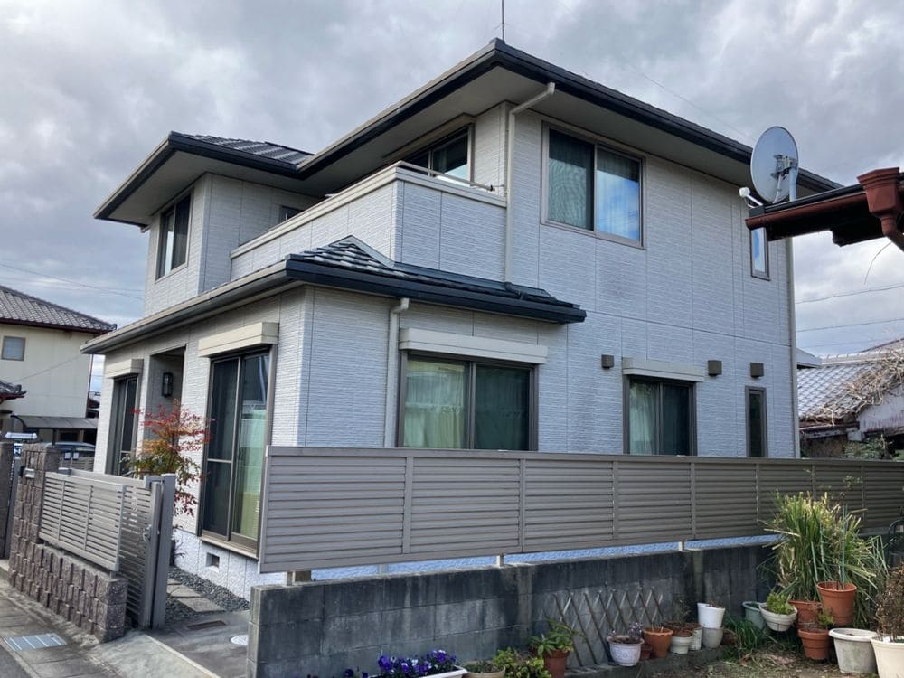 津市の外壁塗装をリペイント匠が施工した写真