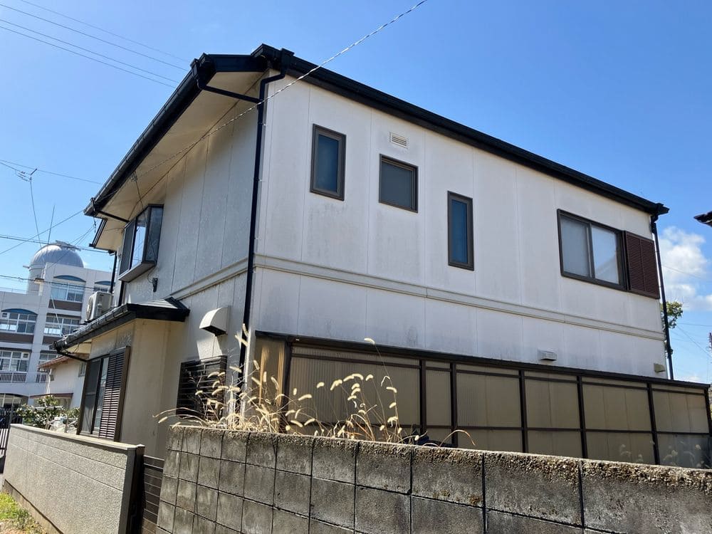 津市の外壁塗装、屋根塗装をリペイント匠が施工した写真