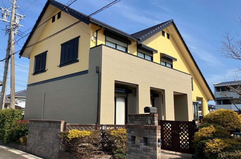 鈴鹿市の外壁塗装、屋根塗装をリペイント匠が施工した写真