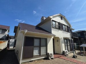 四日市市の外壁屋根塗装をした例 四日市市の外壁屋根塗装をリペイント匠が施工した写真