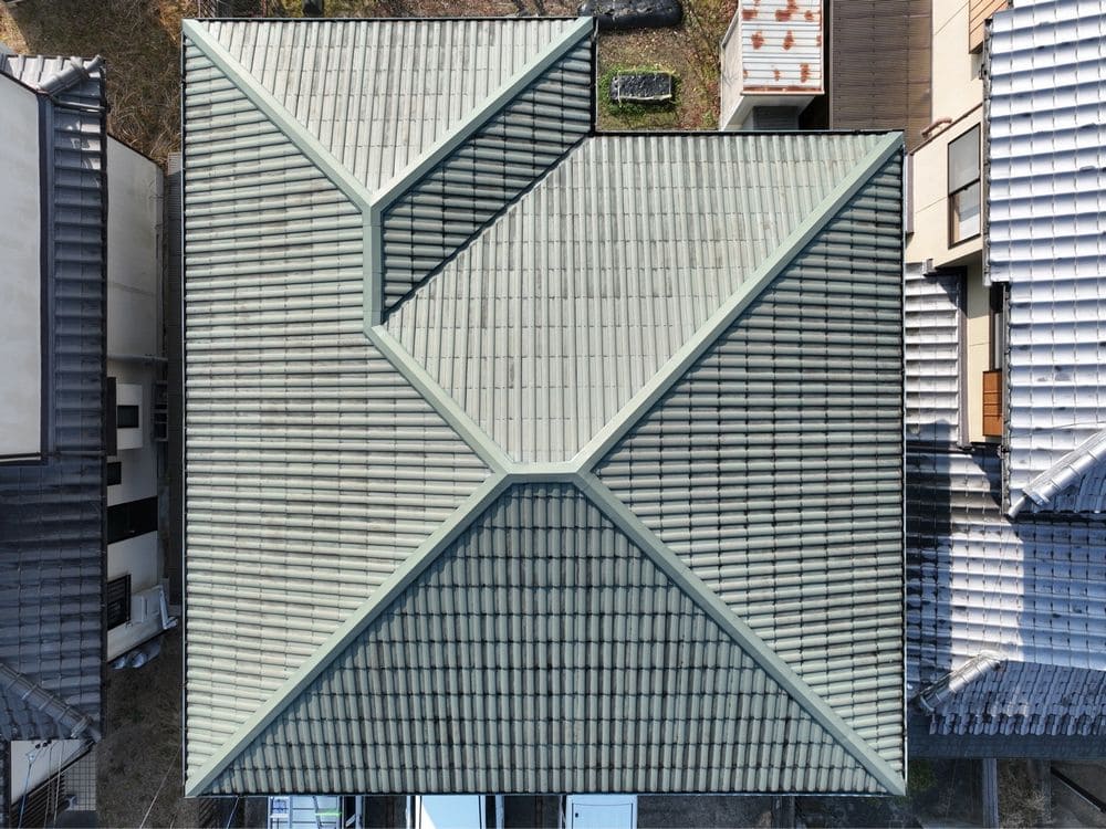 名張市の外壁塗装、屋根塗装をリペイント匠が施工した写真