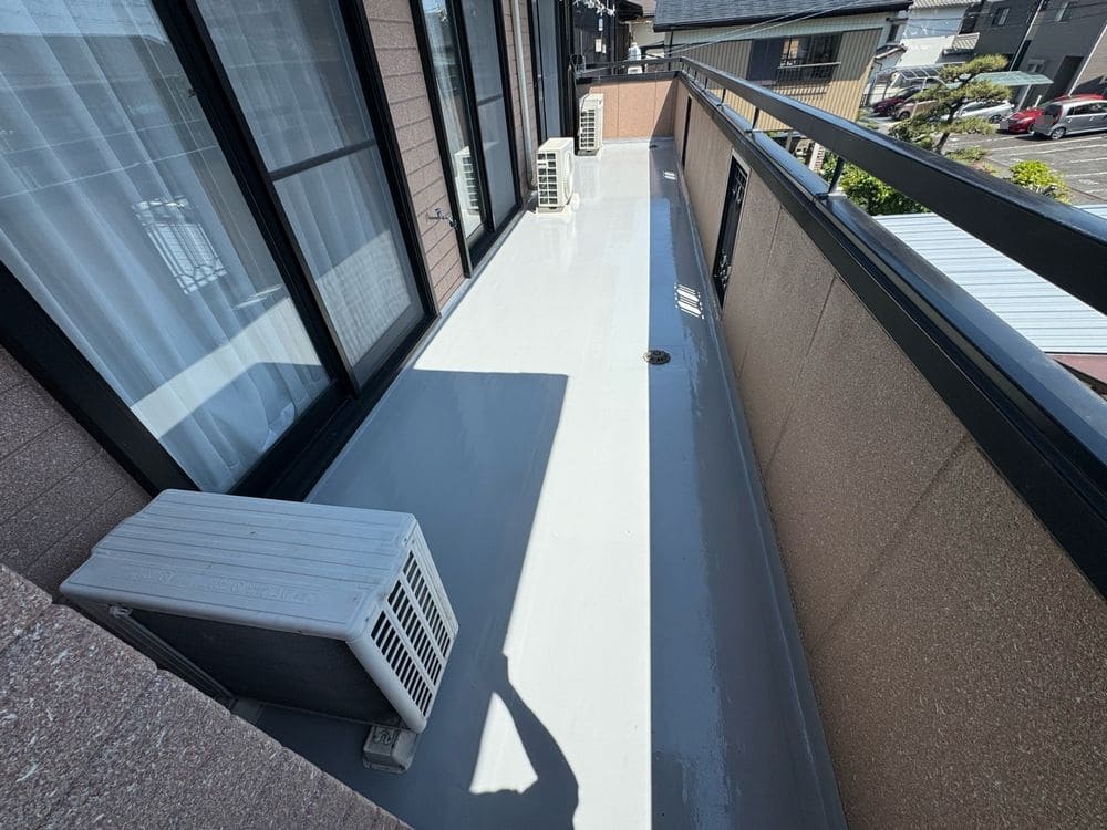 鈴鹿市の外壁塗装をリペイント匠が施工した写真