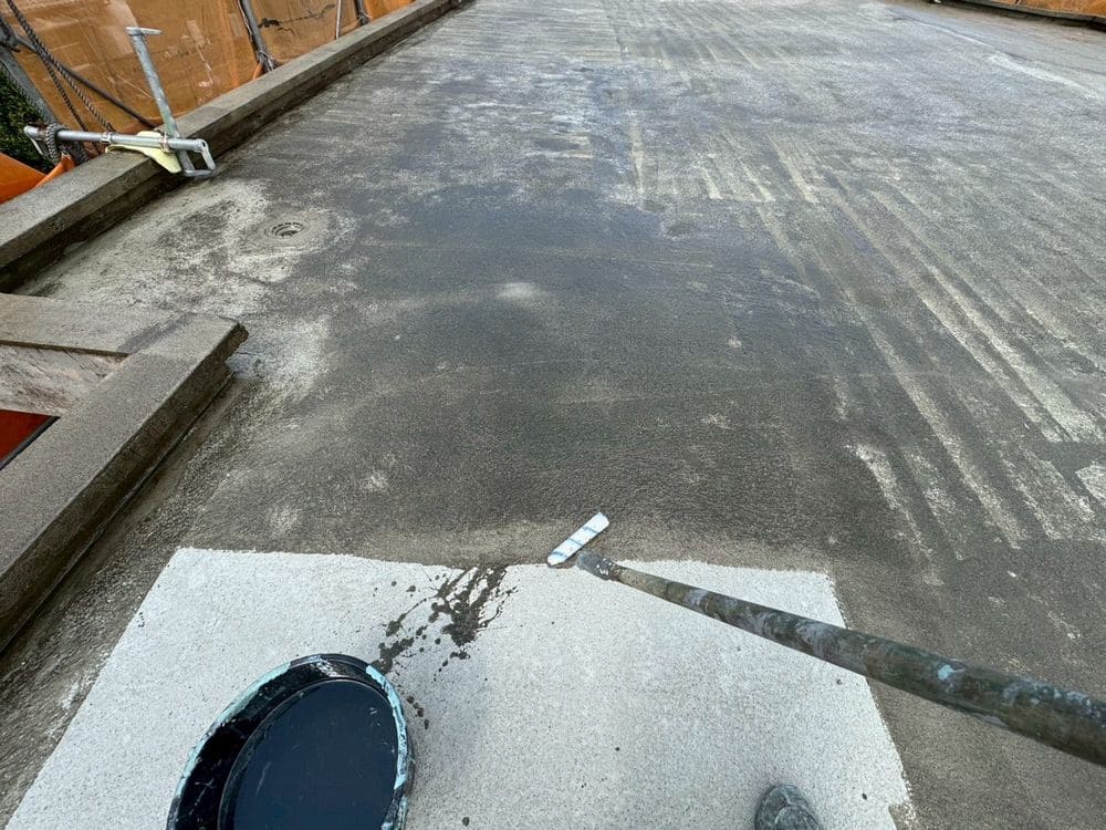 亀山市の防水工事をリペイント匠が施工した写真