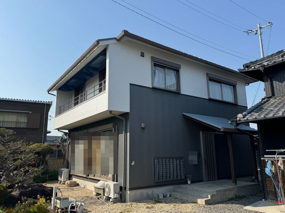 鈴鹿市の外壁塗装、屋根塗装をリペイント匠が施工した写真