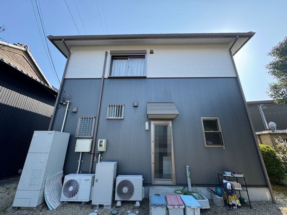 鈴鹿市の外壁塗装、屋根塗装をリペイント匠が施工した写真
