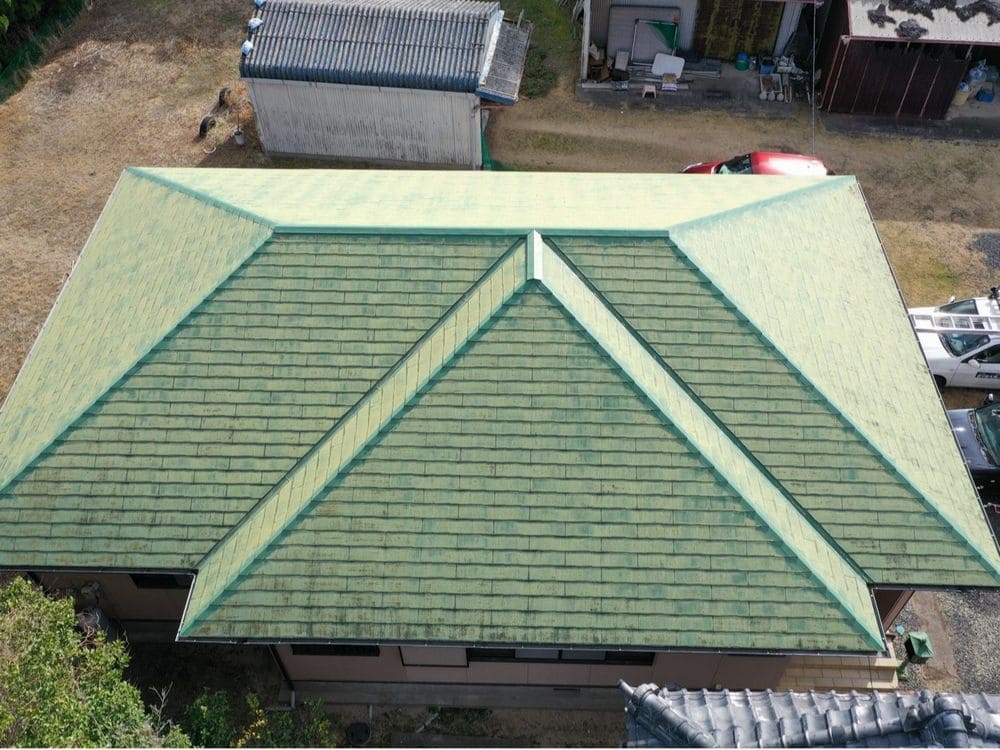 鈴鹿市の屋根塗装をリペイント匠が施工した写