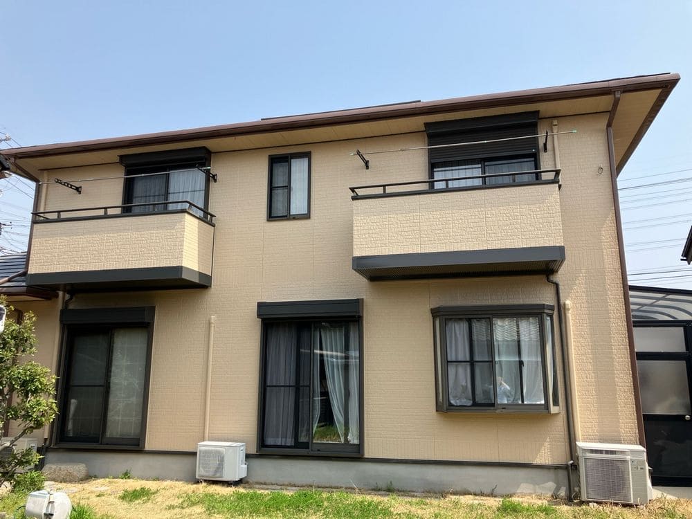 四日市市の外壁、屋根塗装をリペイント匠が施工した写真