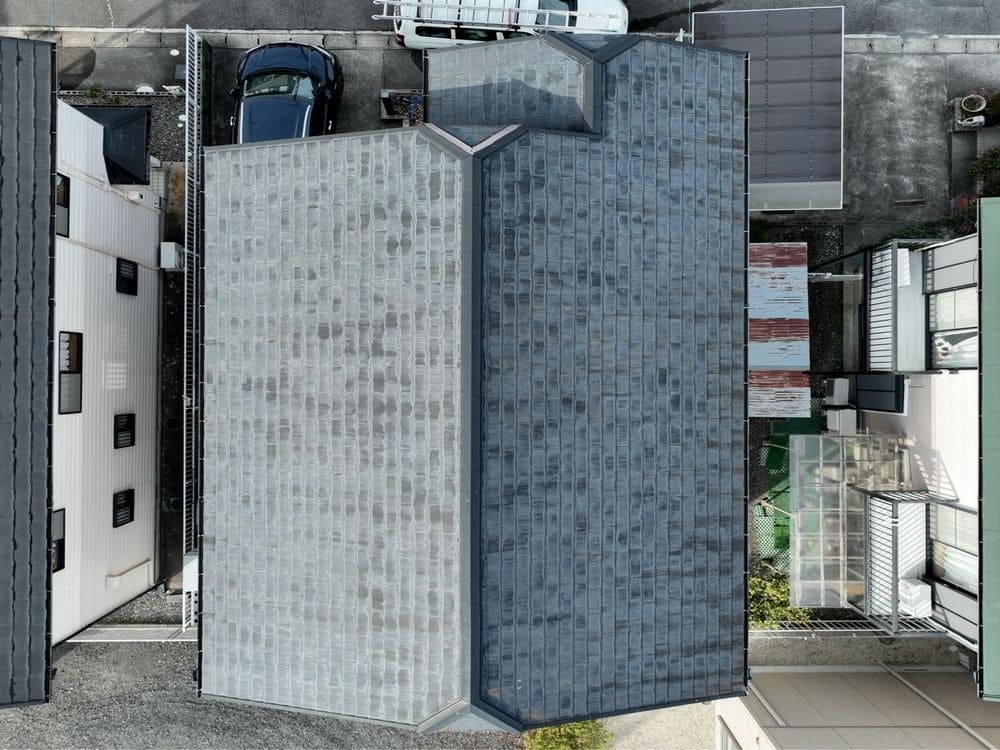 四日市市の外壁屋根塗装をリペイント匠が施工した写真
