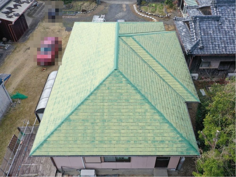 鈴鹿市の屋根塗装をリペイント匠が施工した写