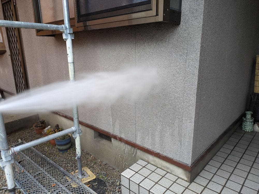 津市の外壁塗装、屋根塗装をリペイント匠が施工した写真