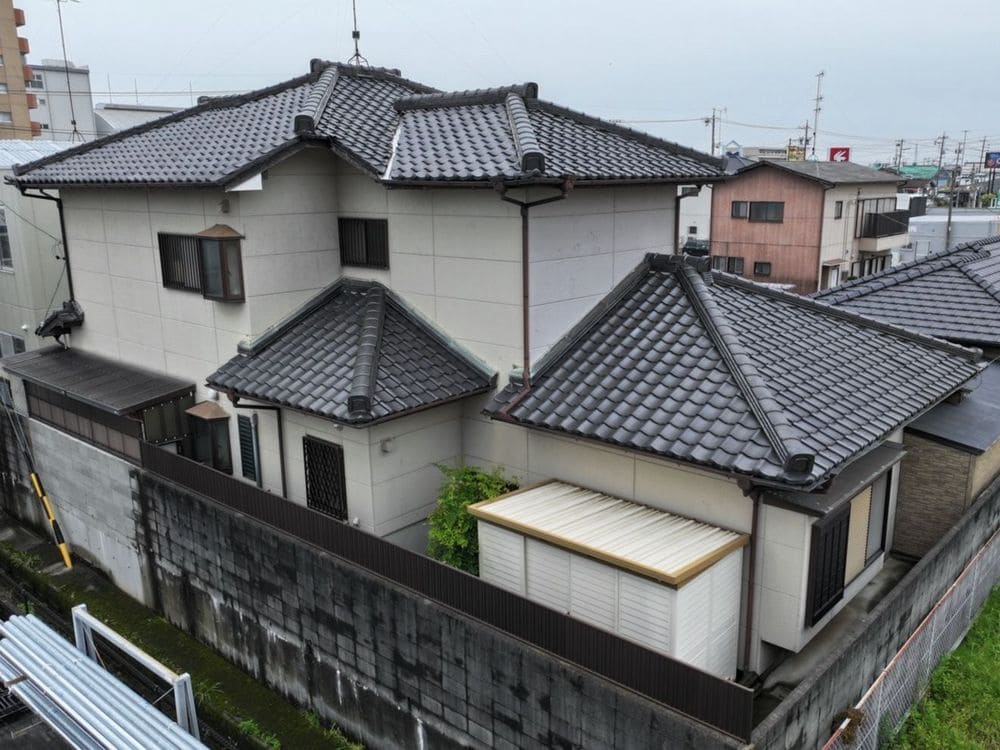 津市の外壁塗装をリペイント匠が施工した写真