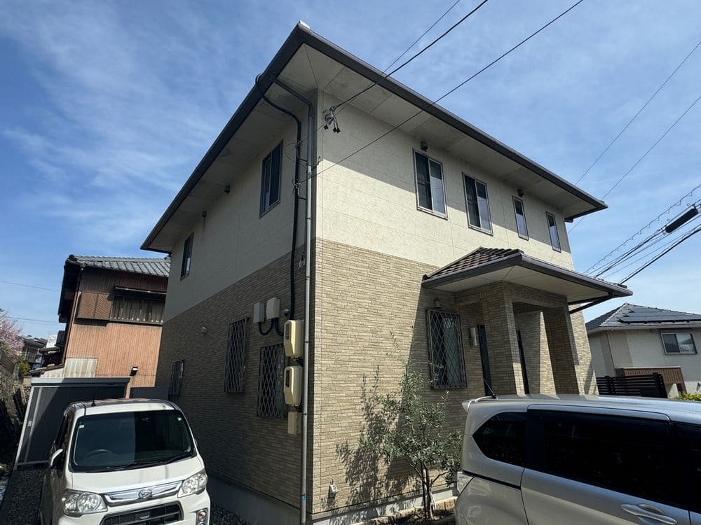 四日市市の外壁塗装をリペイント匠が施工した写真