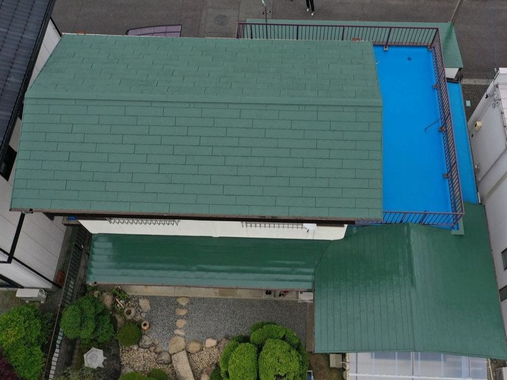 津市の外壁塗装、屋根塗装をリペイント匠が施工した写真