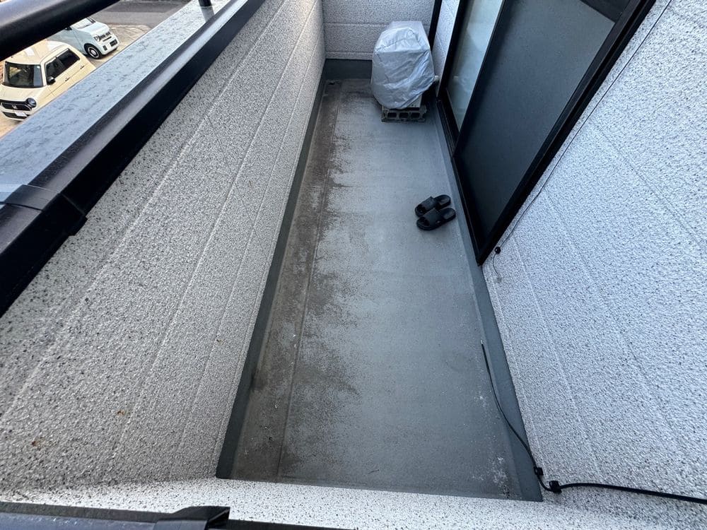 鈴鹿市の外壁塗装、屋根塗装、防水工事をリペイント匠が施工した写真