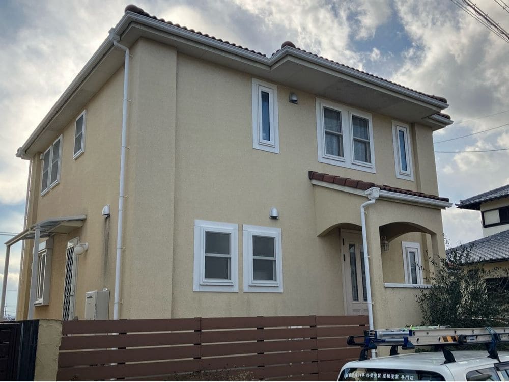 津市の外壁塗装、防水工事をリペイント匠が施工した写真
