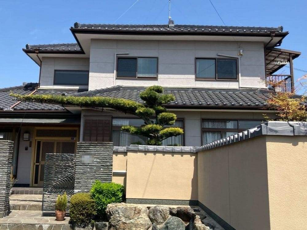 津市の外壁塗装をリペイント匠が施工した写真