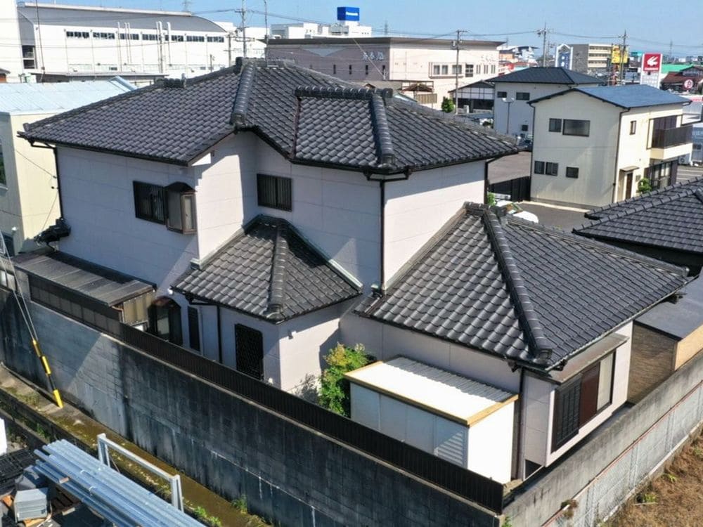 津市の外壁塗装をリペイント匠が施工した写真