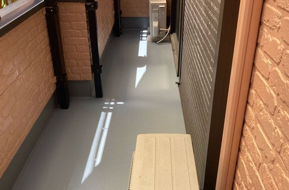 津市の外壁塗装、防水工事をリペイント匠が施工した写真