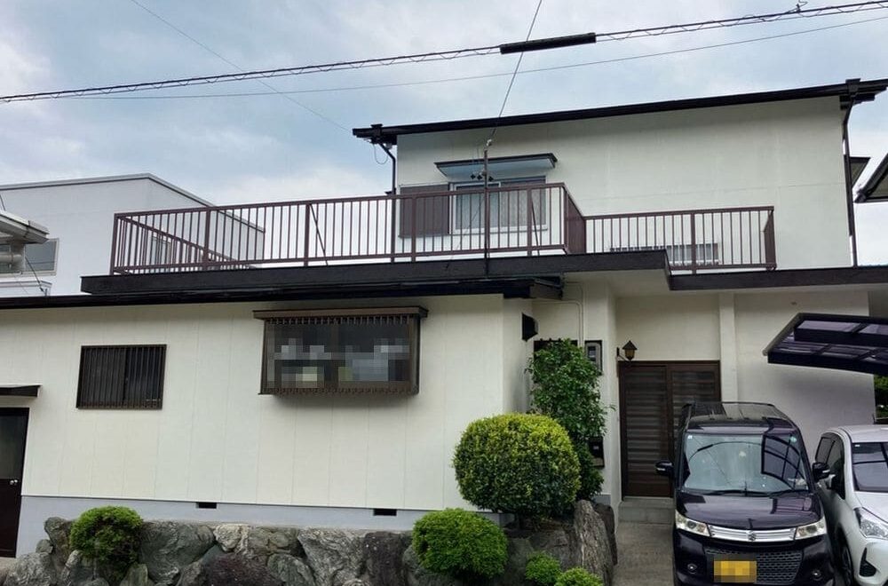 津市の外壁塗装、屋根塗装をリペイント匠が施工した写真
