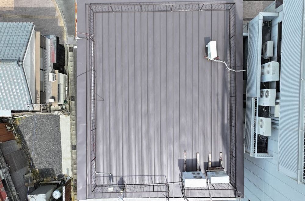 伊勢市｜ビルの屋根リフォーム工事｜大変きっちりしていて驚くばかり