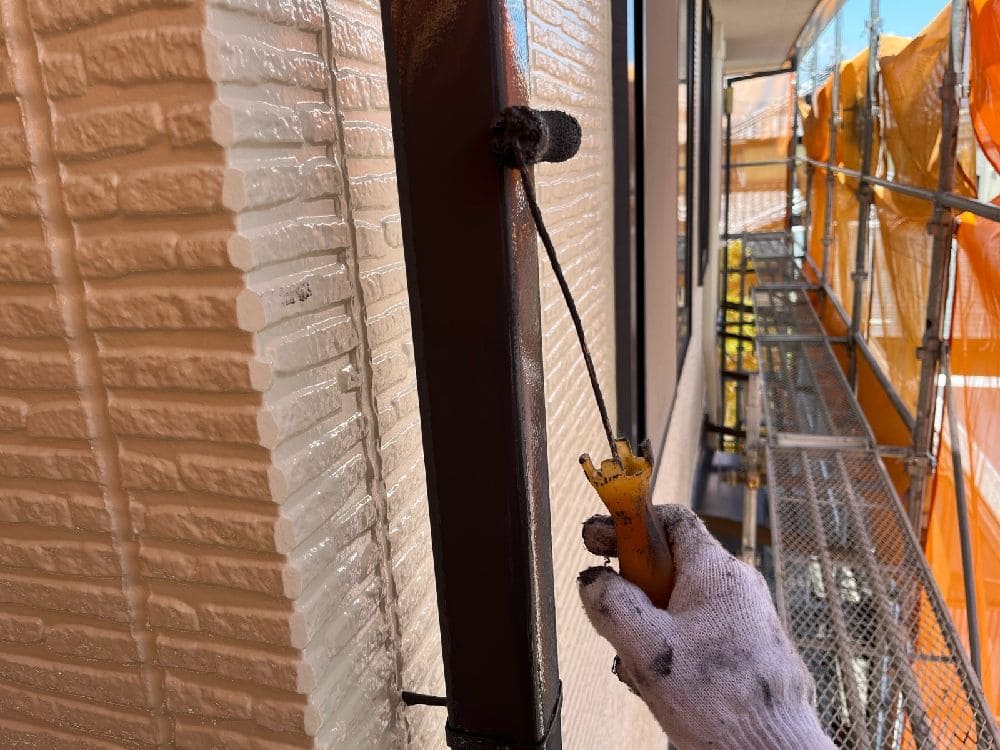 津市の外壁塗装、屋根工事をリペイント匠が施工した写真