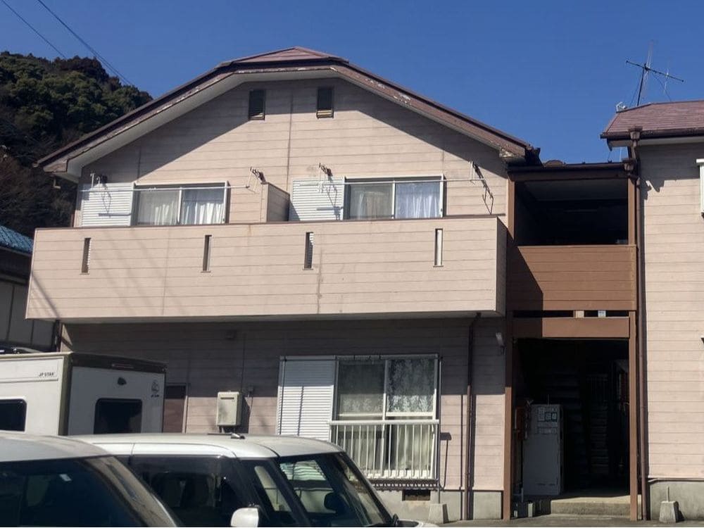 志摩市の外壁塗装、屋根塗装、屋根工事、防水工事をリペイント匠が施工した写真