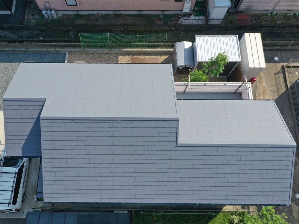 鈴鹿市の外壁・屋根塗装をリペイント匠が施工した写真