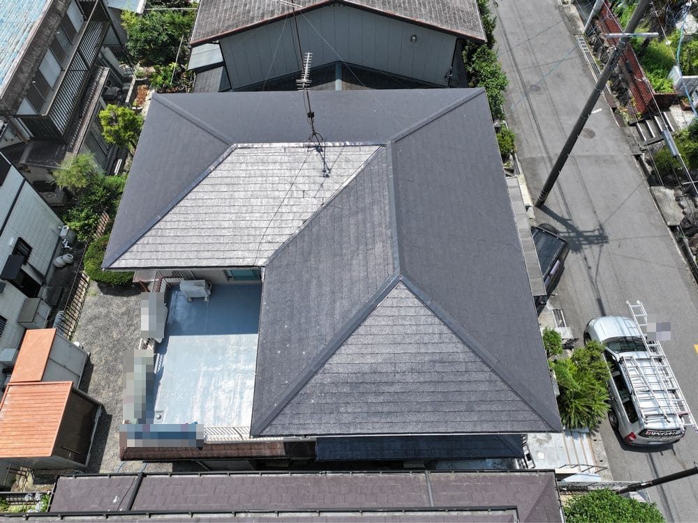名張市の屋根塗装をリペイント匠が施工した写真