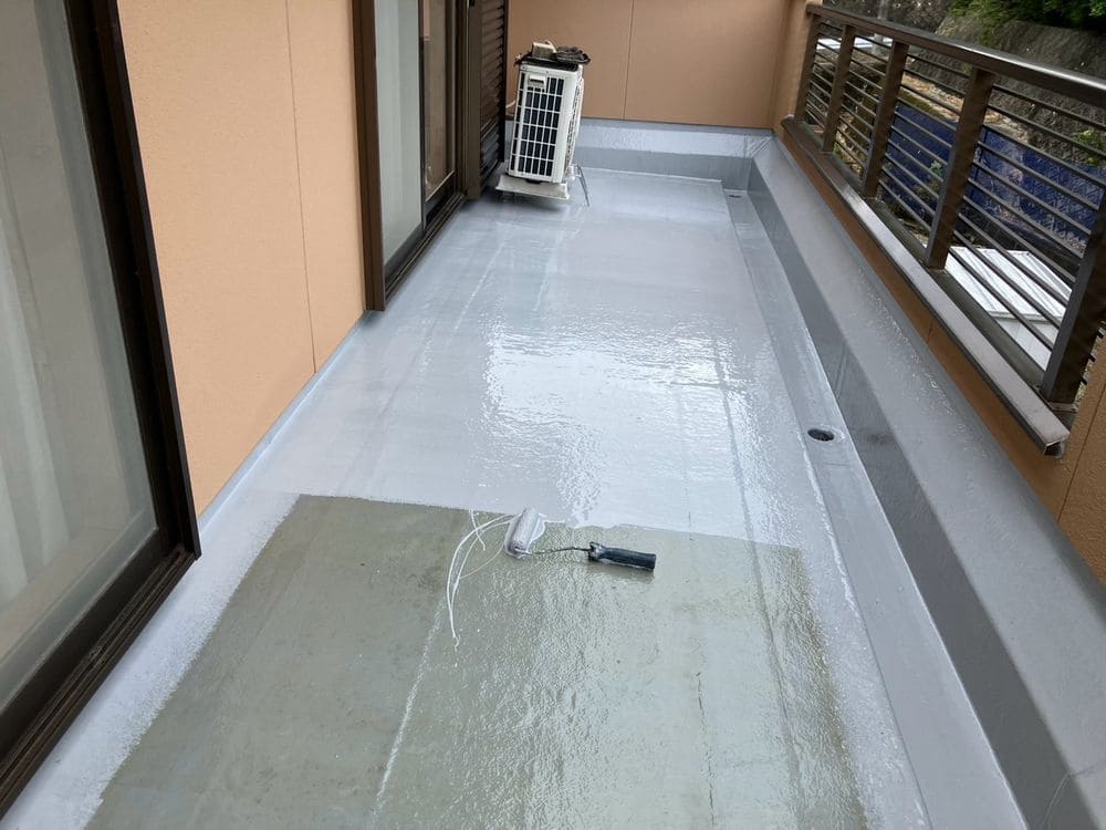 亀山市の防水工事をリペイント匠が施工した写真