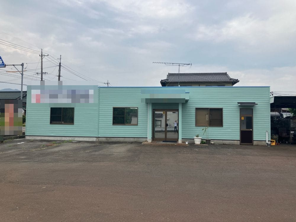 いなべ市｜事務所を爽やかカラーに刷新｜今回も迷わずリペイント匠さんに依頼