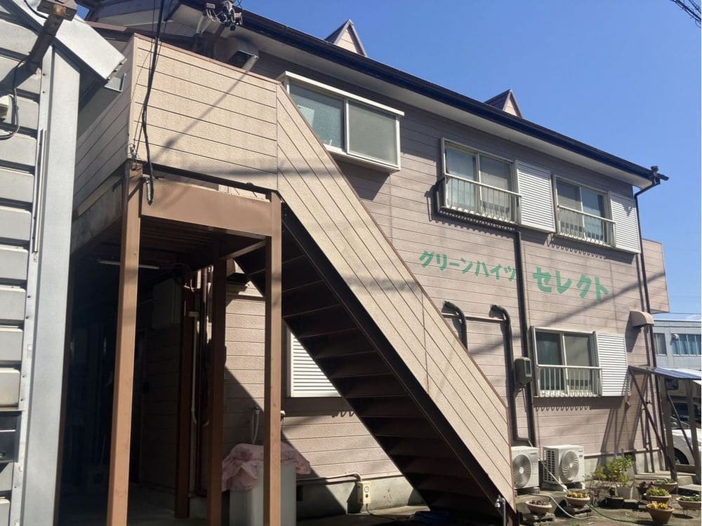 志摩市の外壁塗装、屋根塗装、屋根工事、防水工事をリペイント匠が施工した写真
