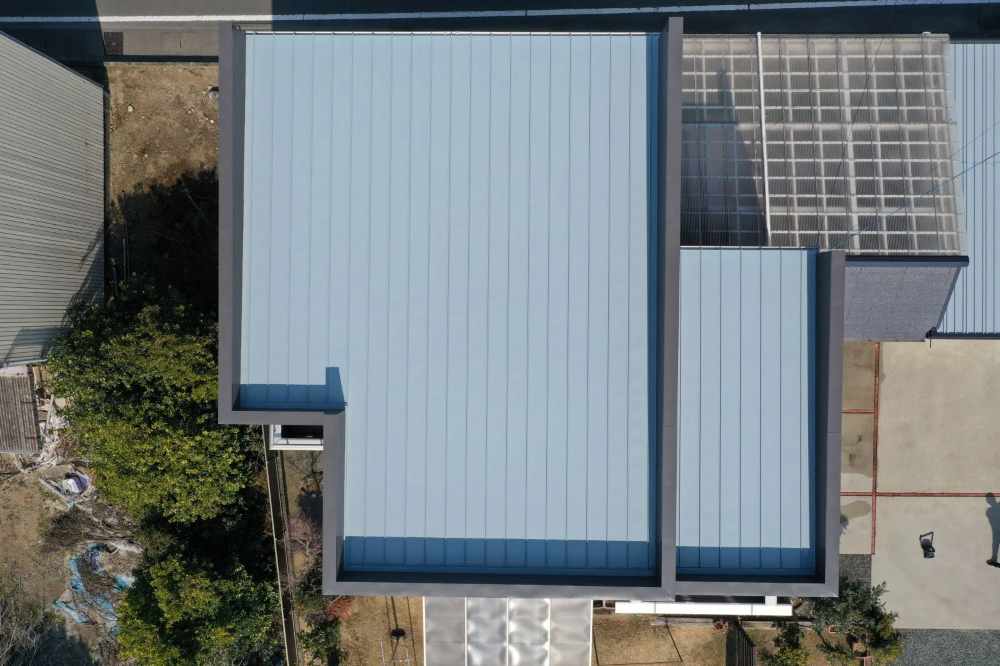 築15年の洋風住宅｜劣化が進んだ外壁と色褪せた屋根を一新