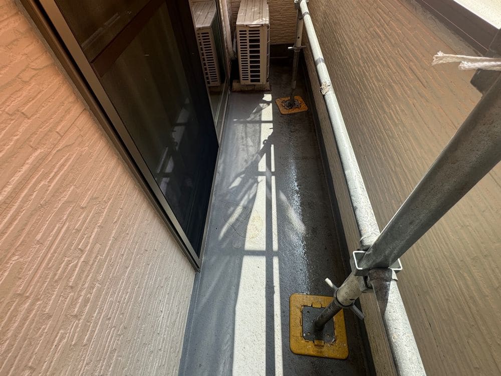 鈴鹿市の外壁・屋根塗装、防水工事をリペイント匠が施工した写真