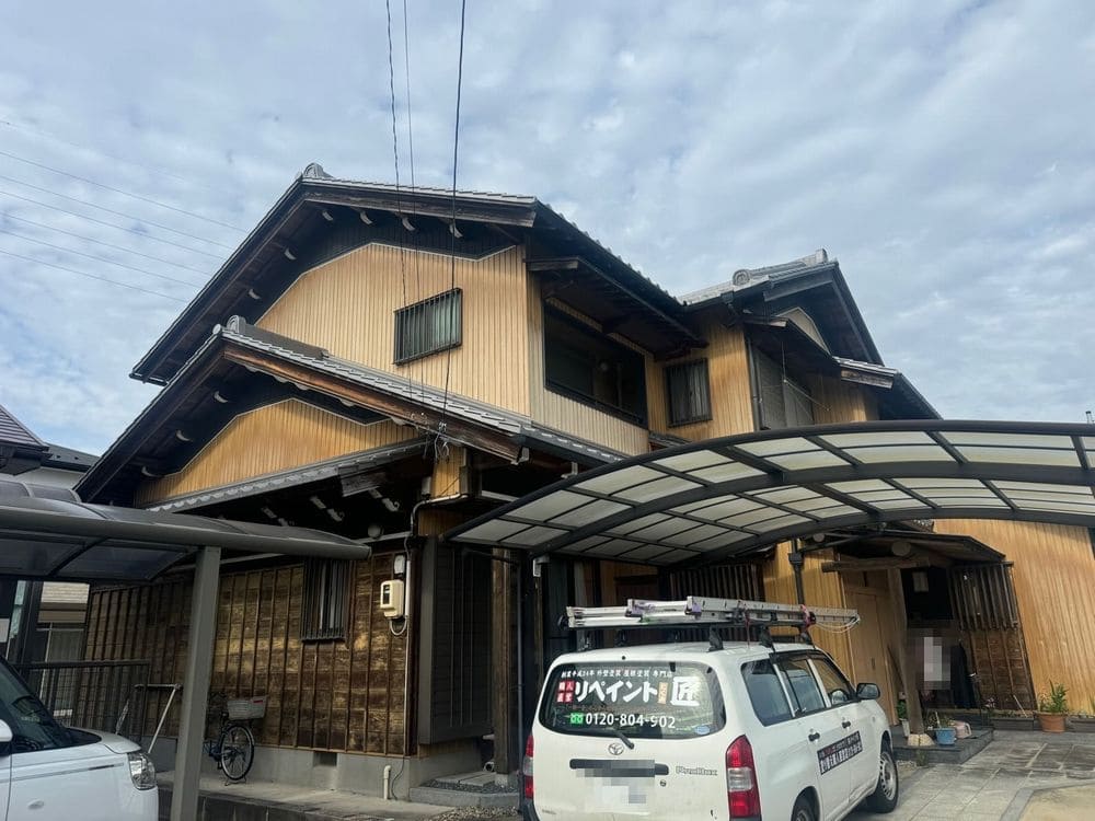 四日市市の外壁塗装をリペイント匠が施工した写真