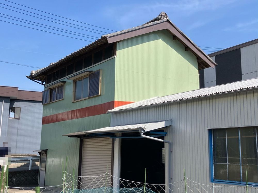 四日市市の外壁塗装をリペイント匠が施工した写真