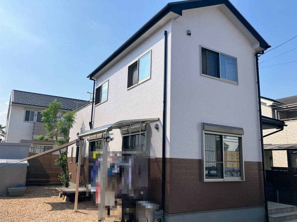 鈴鹿市の外壁・屋根塗装をリペイント匠が施工した写真
