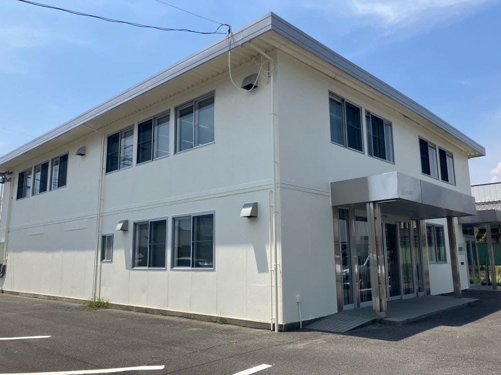 津市の外壁塗装をリペイント匠が施工した写真