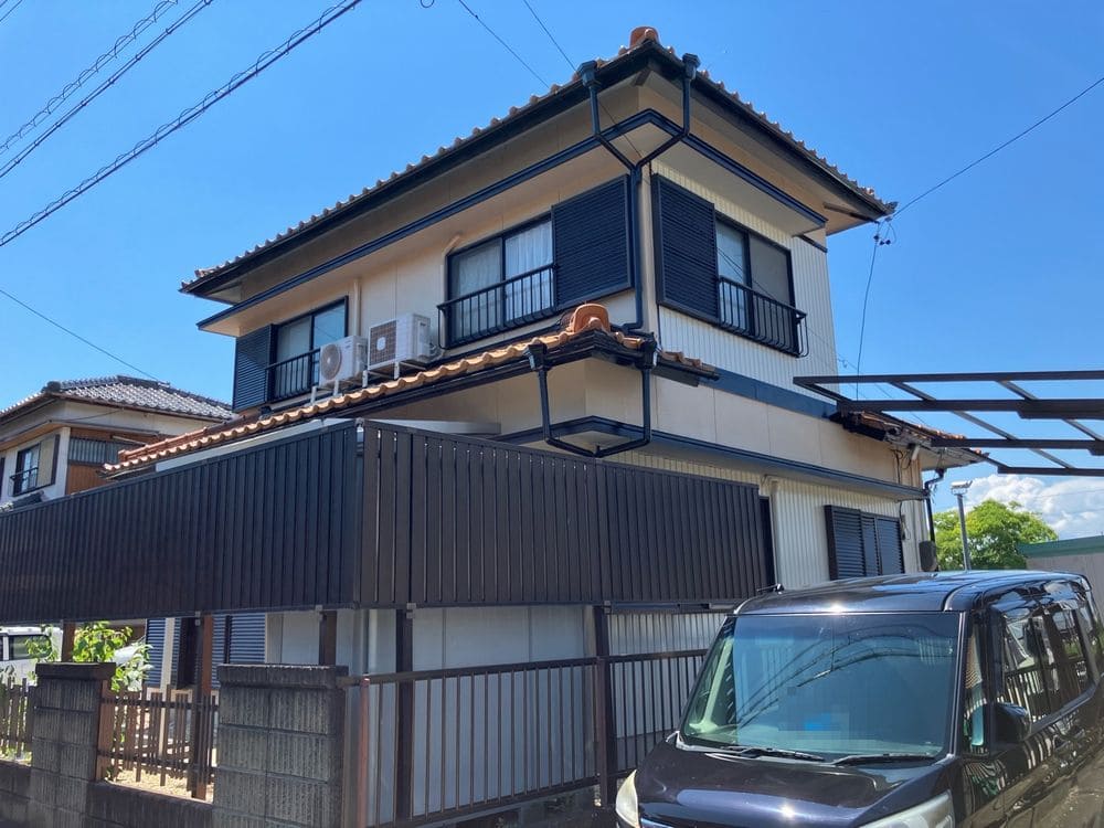 鈴鹿市の外壁塗装をリペイント匠が施工した写真