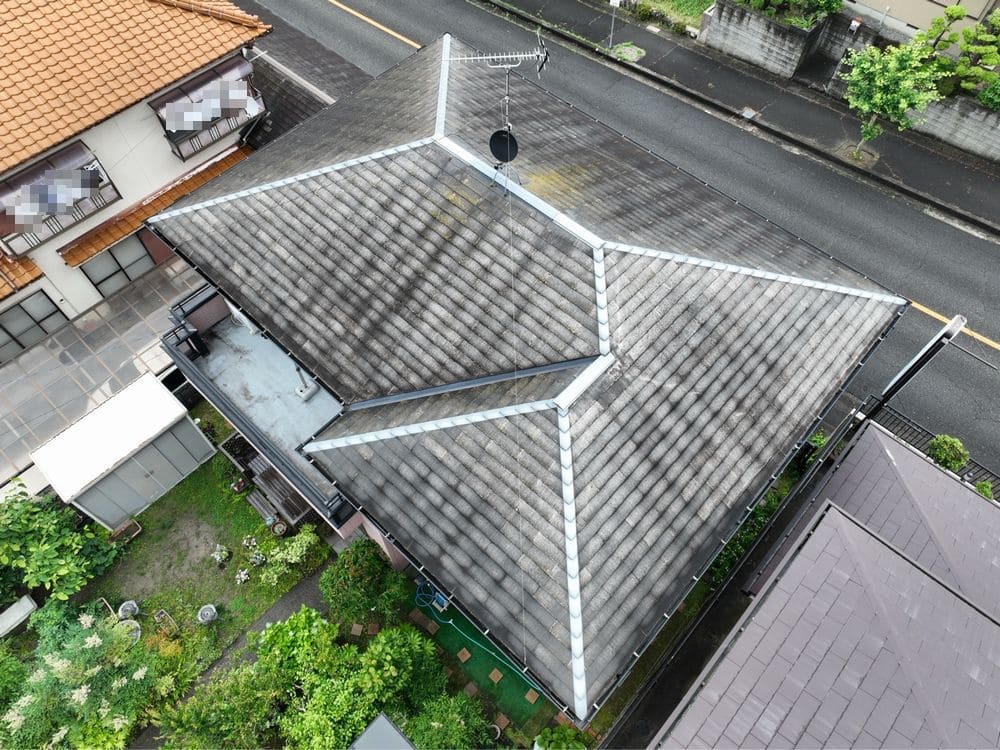 名張市の屋根塗装をリペイント匠が施工した写真