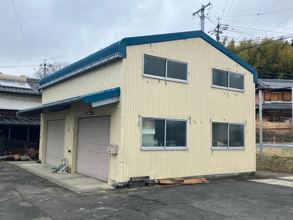 名張市で外壁・屋根塗装をリペイント匠が施工した写真