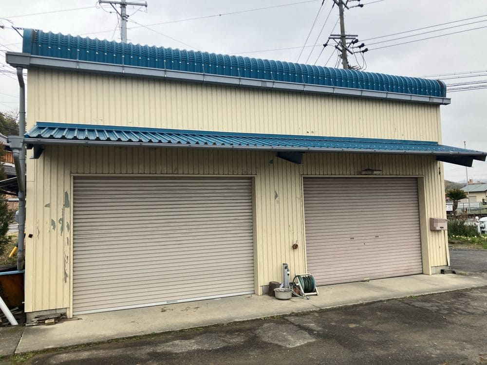 名張市で外壁・屋根塗装をリペイント匠が施工した写真