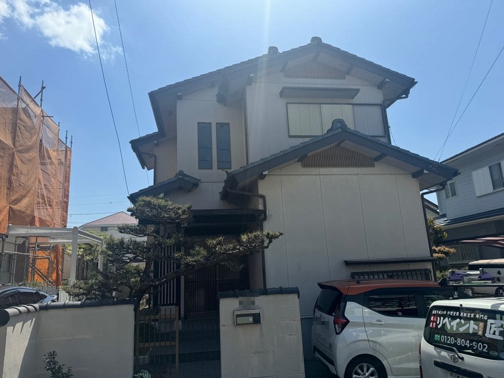 員弁郡の外壁塗装をリペイント匠が施工した写真