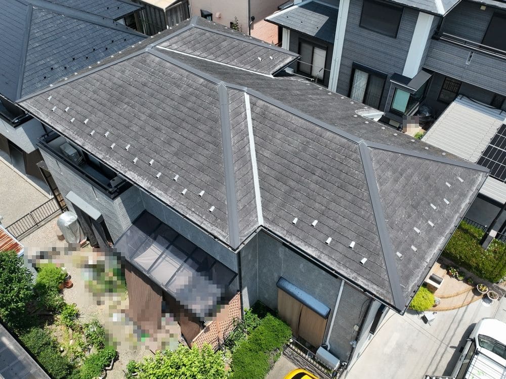 四日市市の屋根工事をリペイント匠が施工した写真