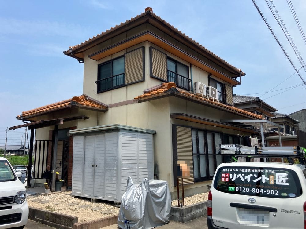 鈴鹿市の外壁塗装をリペイント匠が施工した写真