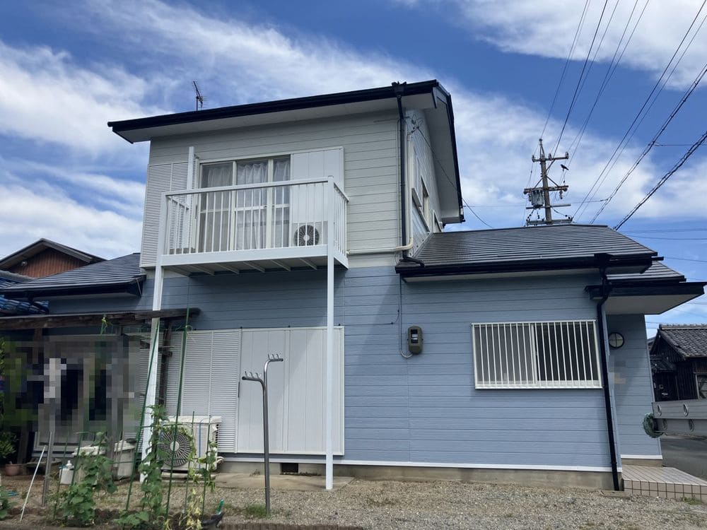 伊勢市の外壁・屋根塗装をリペイント匠が施工した写真