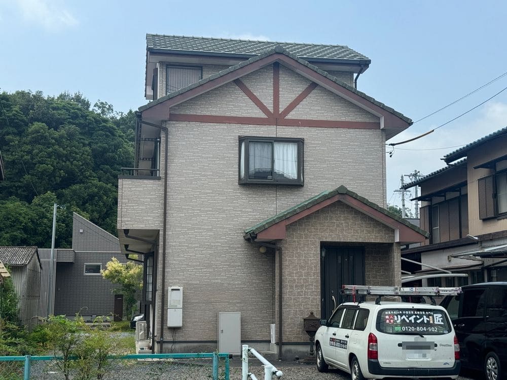 四日市市の外壁塗装と防水工事をリペイント匠が施工した写真