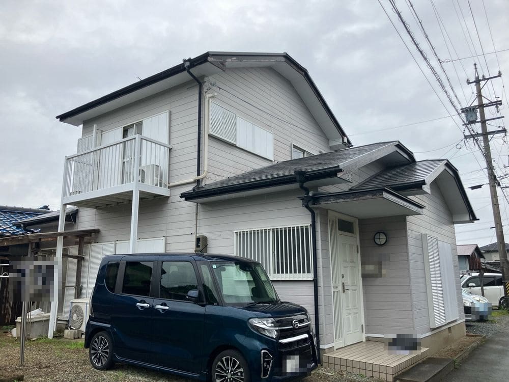伊勢市の外壁・屋根塗装をリペイント匠が施工した写真