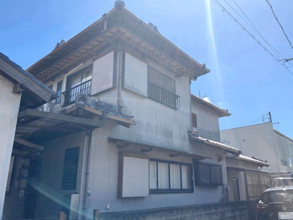 伊勢市の外壁塗装をリペイント匠が施工した写真