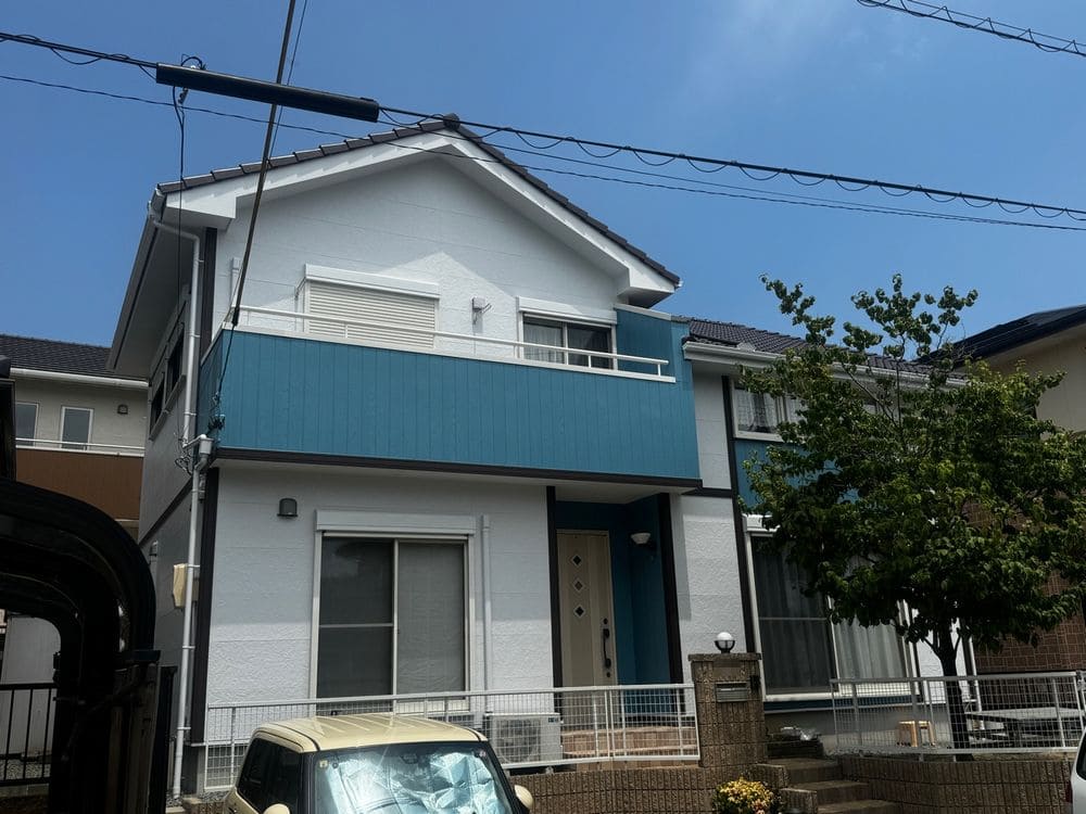 四日市市の外壁塗装、屋根塗装、防水工事をリペイント匠が施工した写真
