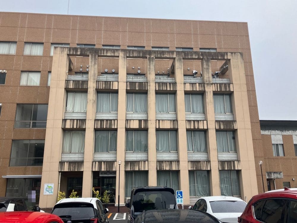 四日市市の外壁塗装をリペイント匠が施工した写真